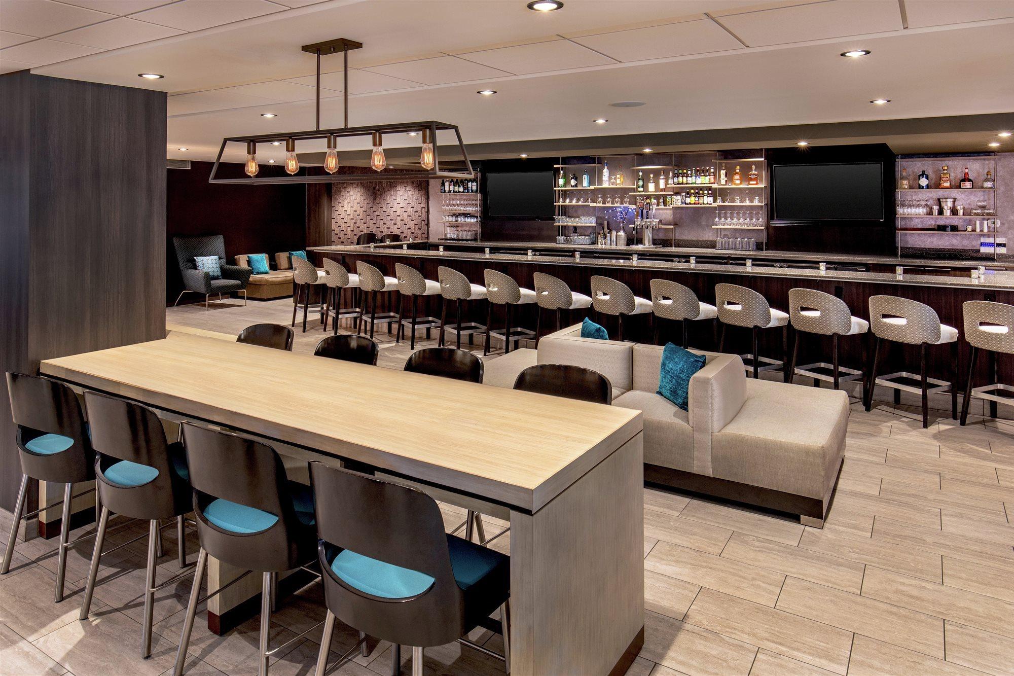 Doubletree By Hilton Columbia Hotel Bagian luar foto