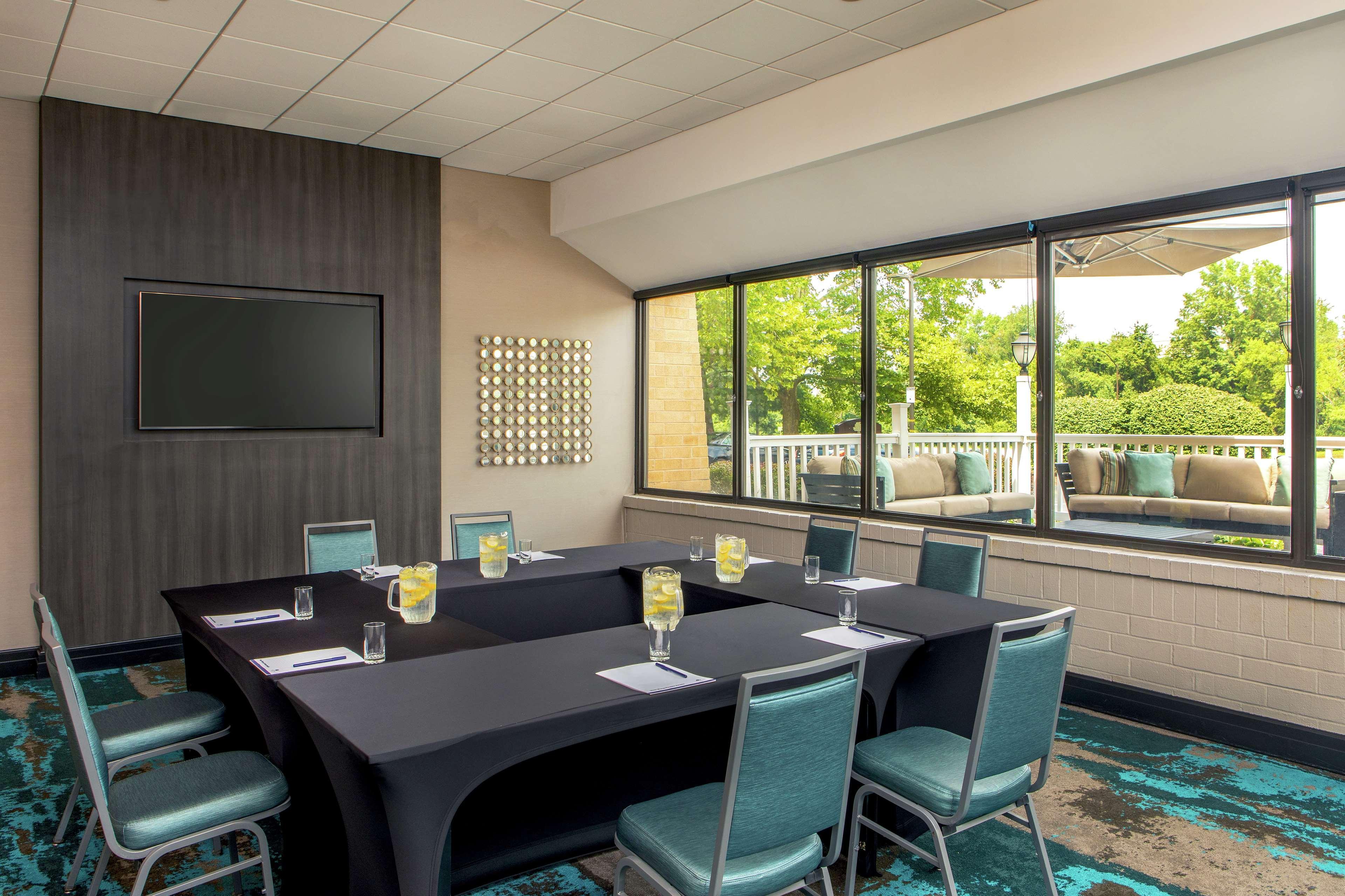 Doubletree By Hilton Columbia Hotel Bagian luar foto