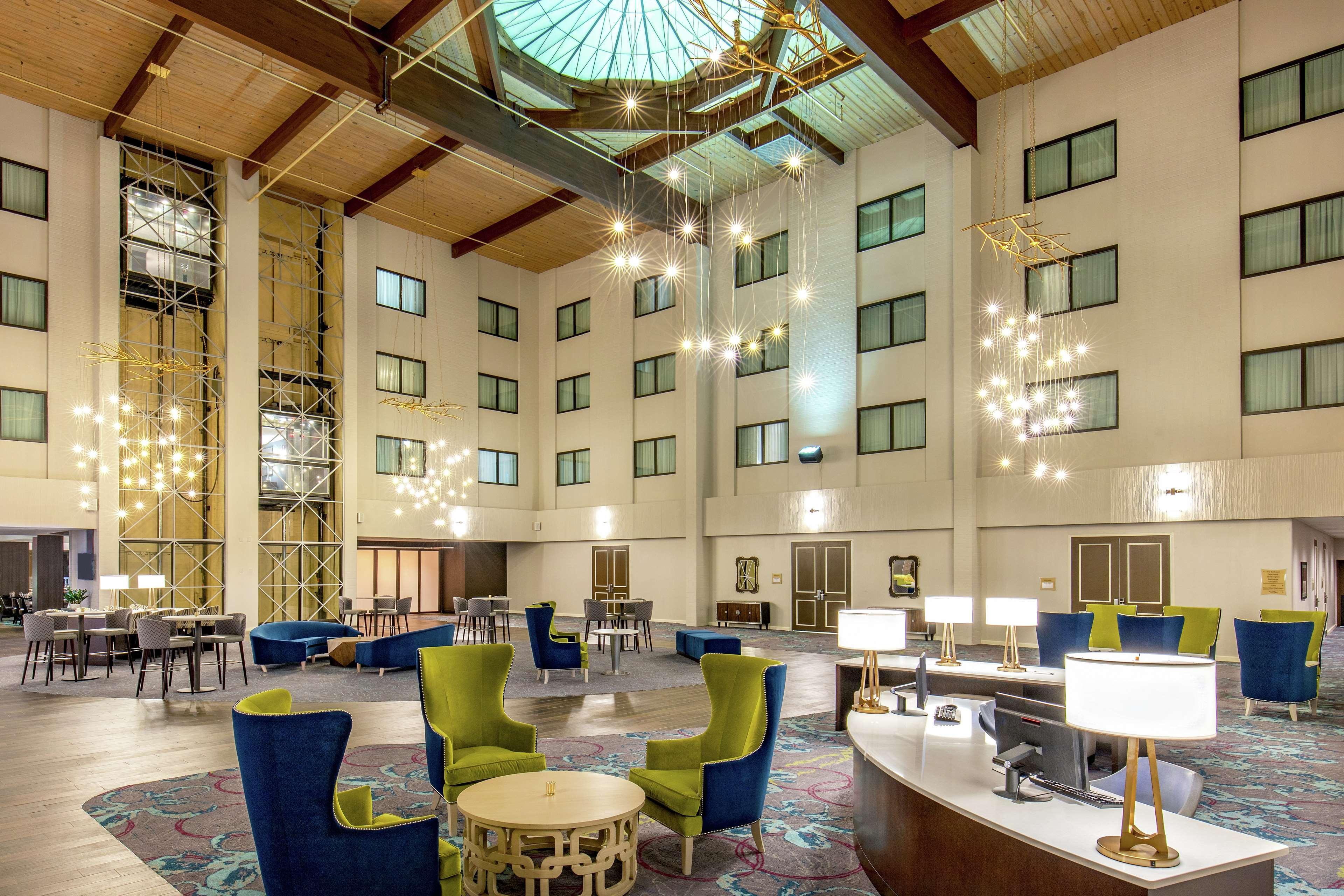 Doubletree By Hilton Columbia Hotel Bagian luar foto