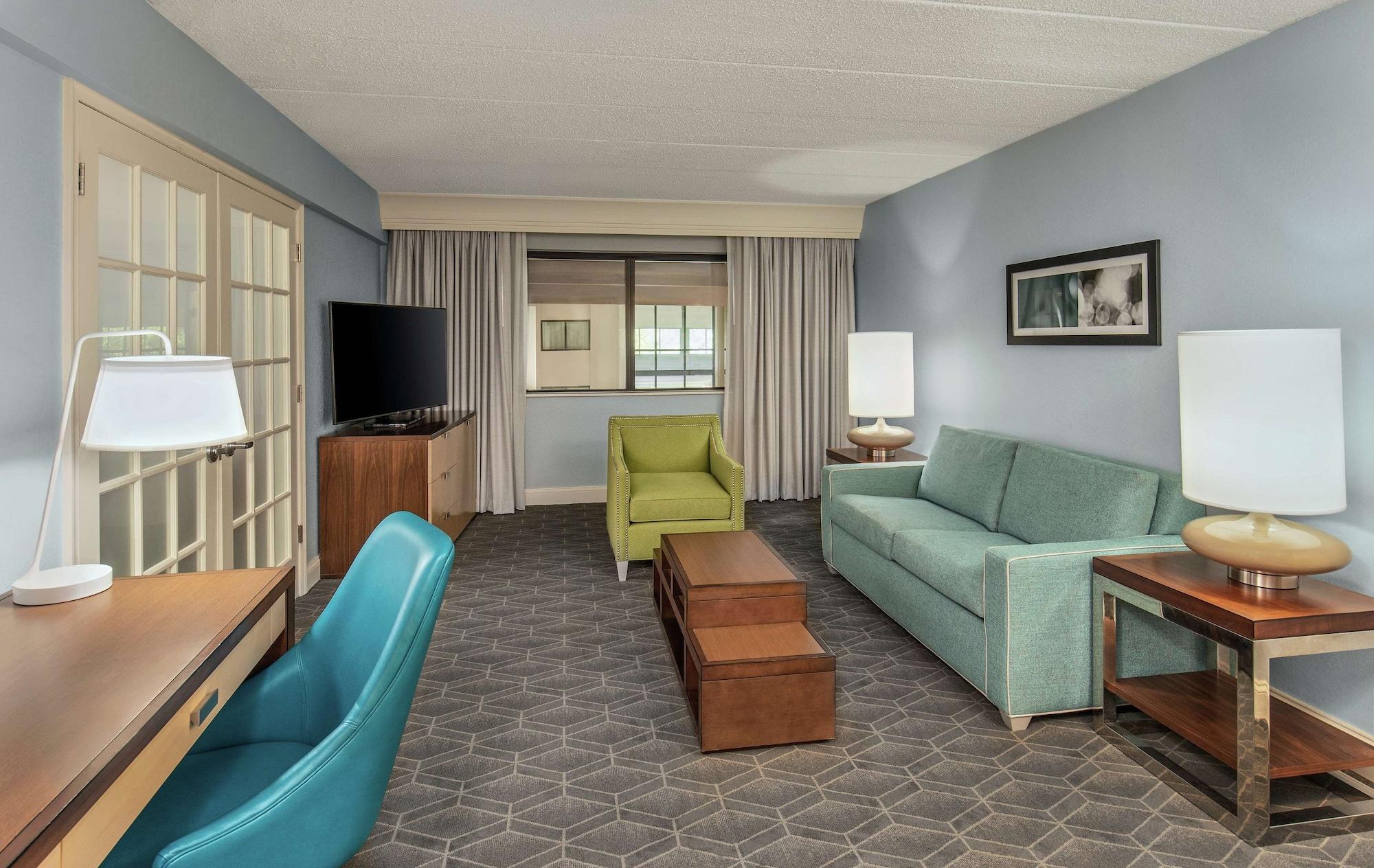 Doubletree By Hilton Columbia Hotel Bagian luar foto