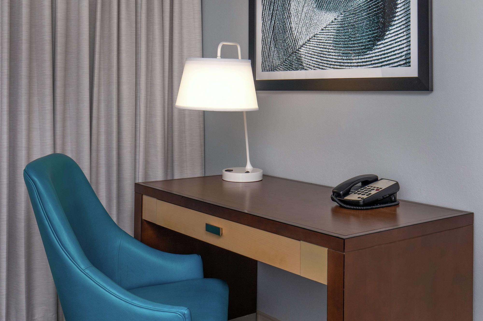 Doubletree By Hilton Columbia Hotel Bagian luar foto