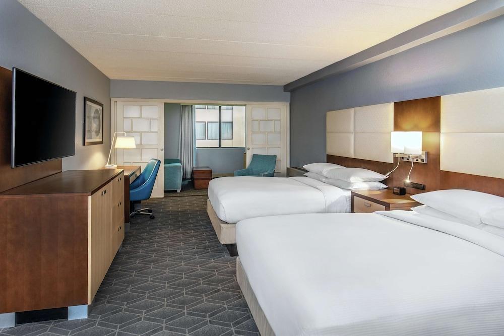 Doubletree By Hilton Columbia Hotel Bagian luar foto