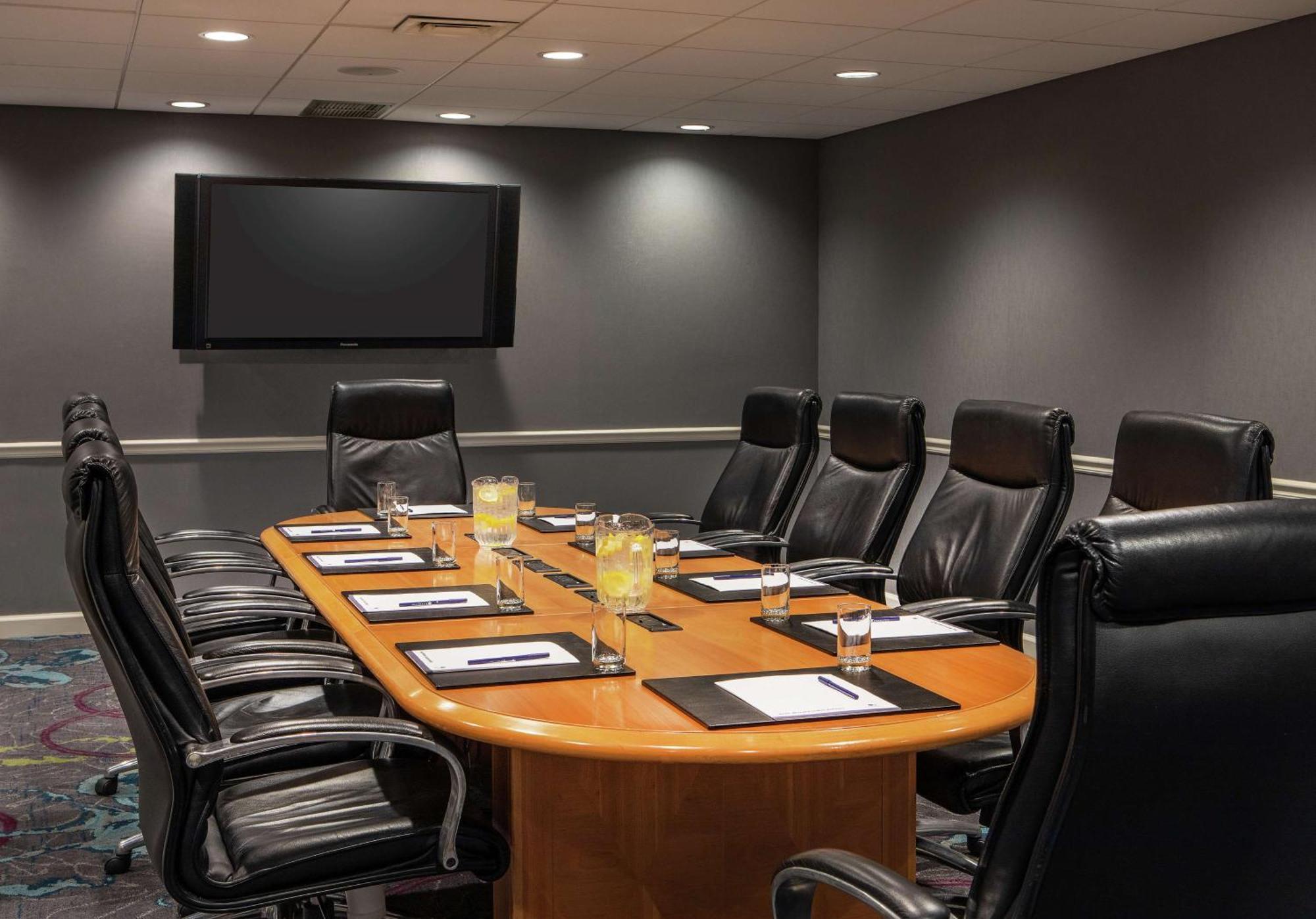 Doubletree By Hilton Columbia Hotel Bagian luar foto